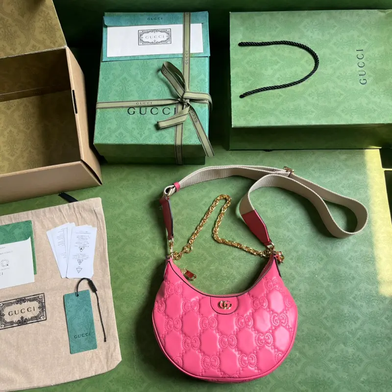 739709 CM 4 High-Quality Bags - Image 9