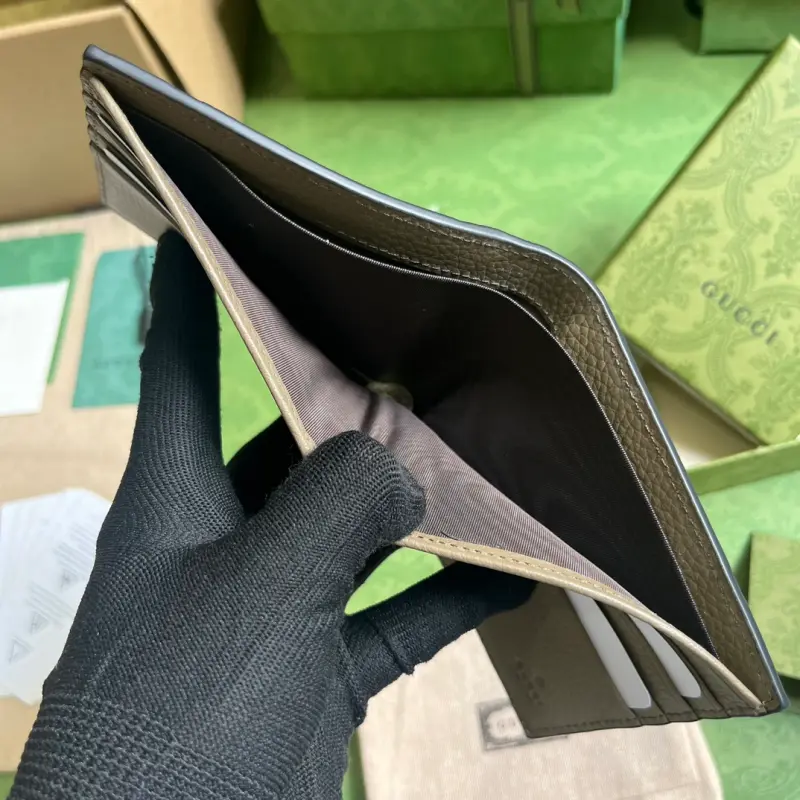 739475 CM 5 High-Quality Bags - Image 9