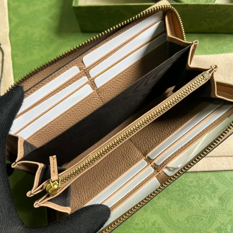 750458 CM 2 High-Quality Bags - Image 9