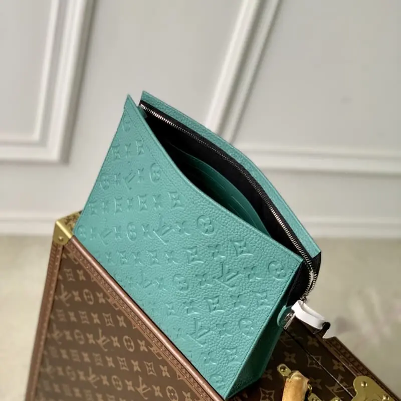 M13666 S1 27x21x6cm High Quality Bags - Image 9