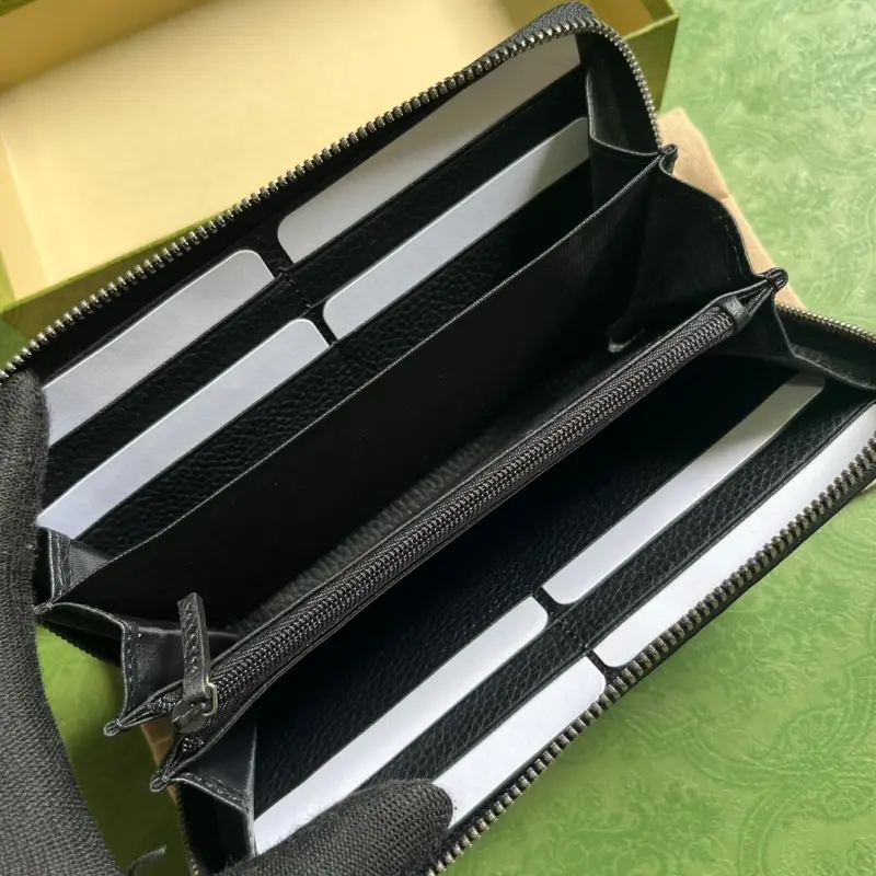 739484 CM 3 High-Quality Bags - Image 9