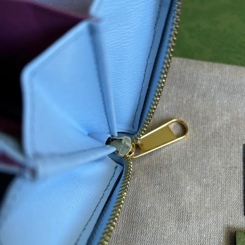 701060 CM 1 High-Quality Bags - Image 9