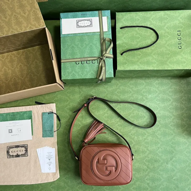 742360 CM 10 High-Quality Bags - Image 9