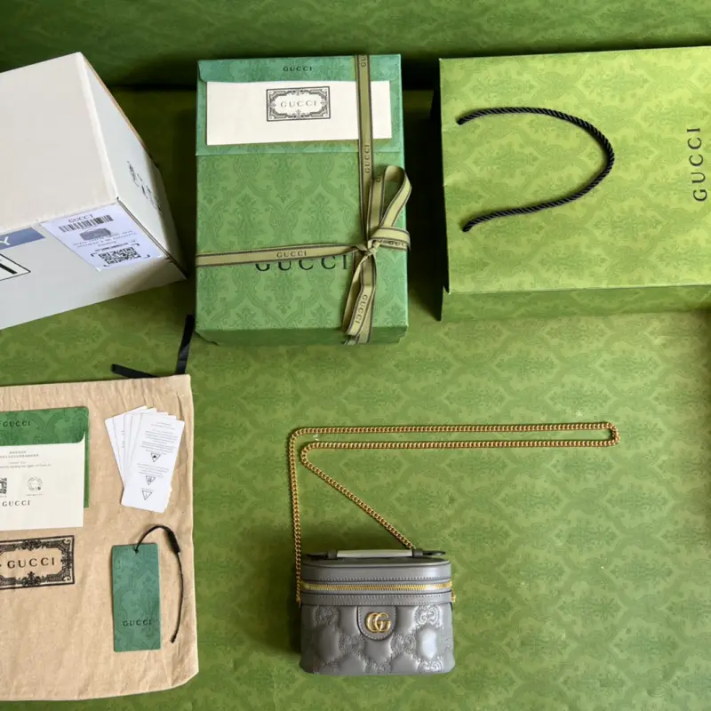 723770 CM 5 High-Quality Bags - Image 9