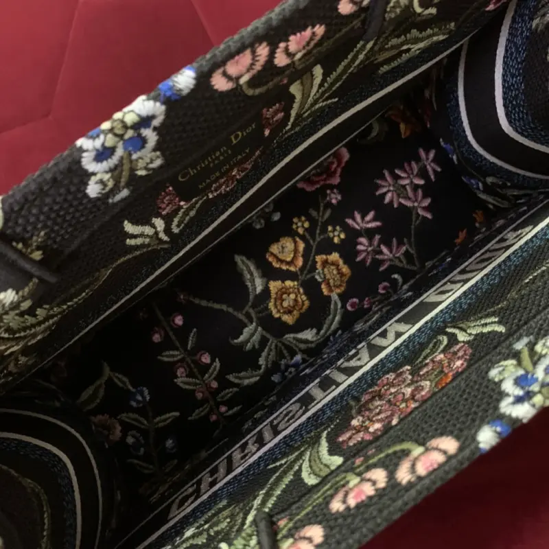 ML165 41cm High Quality Bags - Image 8