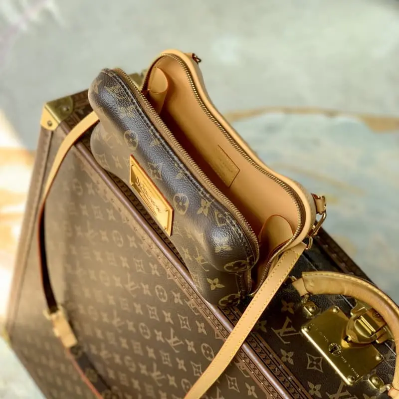 M12615 14x6x24cm High Quality Bags - Image 9