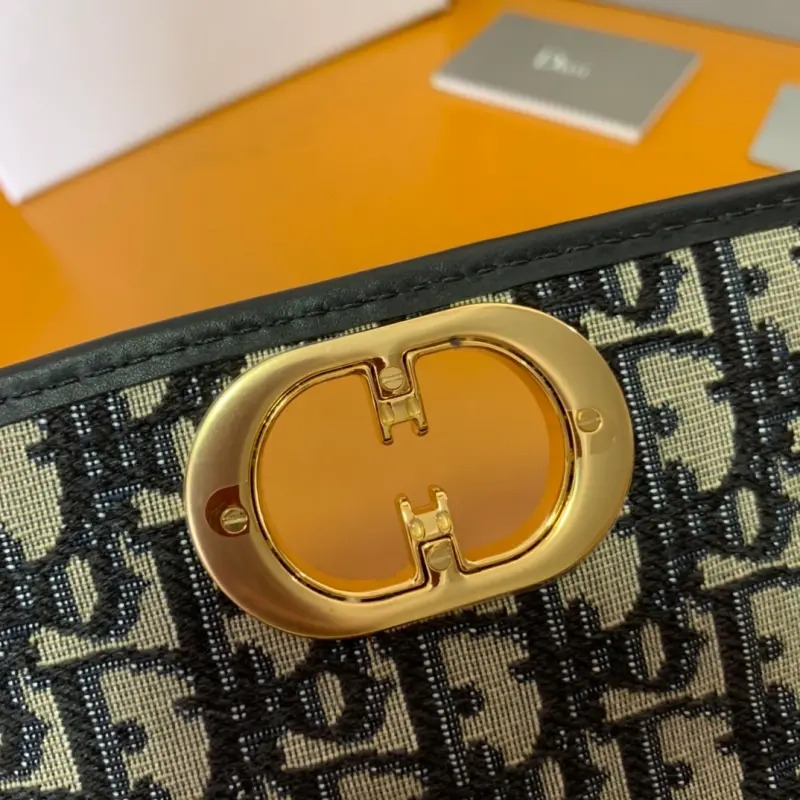 ML91 High Quality Bags - Image 9