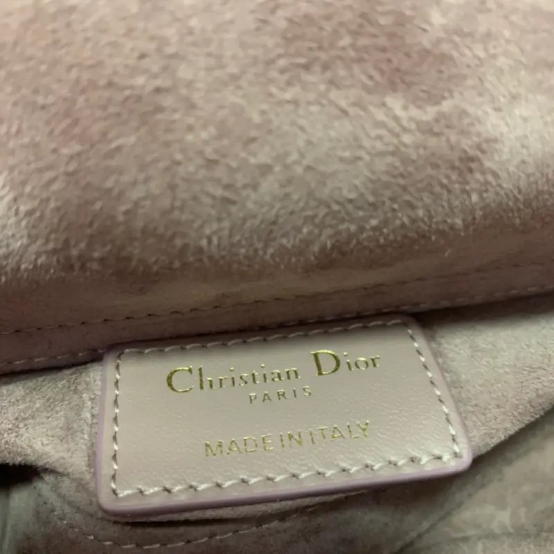 ML23 4 High Quality Bags - Image 8