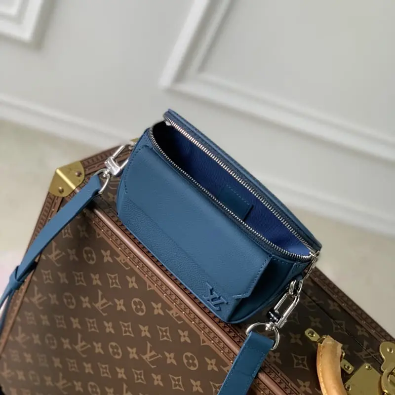 M83560 HH126 Blue 20x12x5.5cm High Quality Bags - Image 9