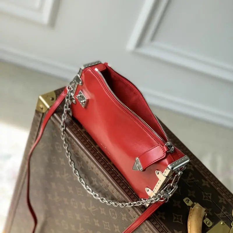 M25445 Red 23x12x4cm High Quality Bags - Image 8