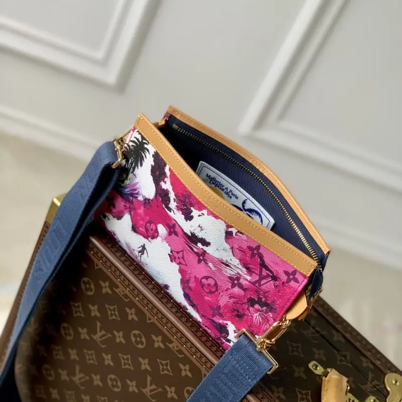 M83466 HH100 1 Purple 22x14.5x4.5cm High Quality Bags - Image 9