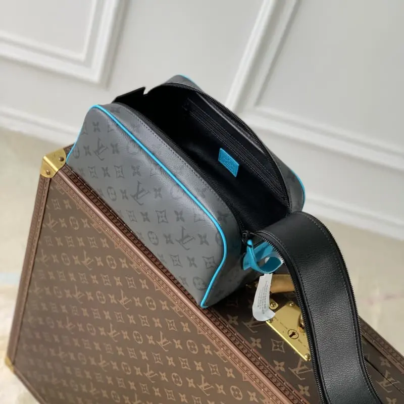 M44494 Grey Turnbuckle HH98 28x16x13cm High Quality Bags - Image 9