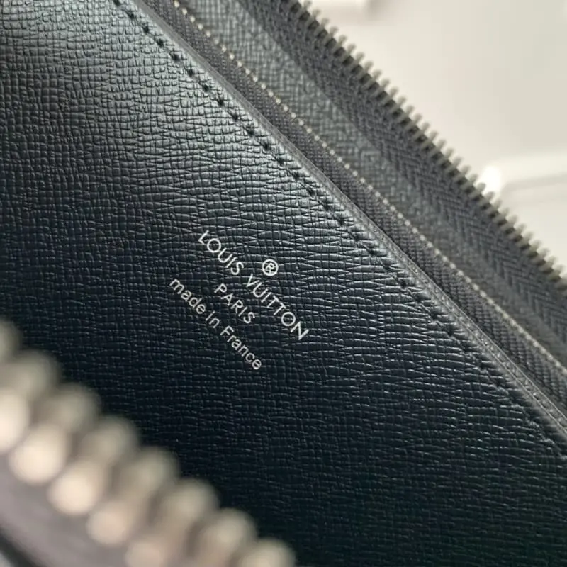 M60017 Black Flower 19x10cm High Quality Bags - Image 10