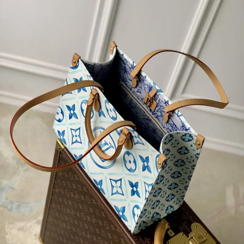 M11262 HH44 35x27x14cm High Quality Bags - Image 9