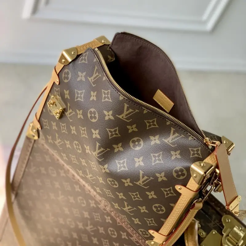 M14513 20x10x30cm High Quality Bags - Image 9