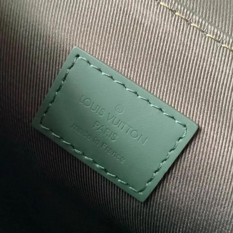 M83052 15x18x7cm High Quality Bags - Image 8