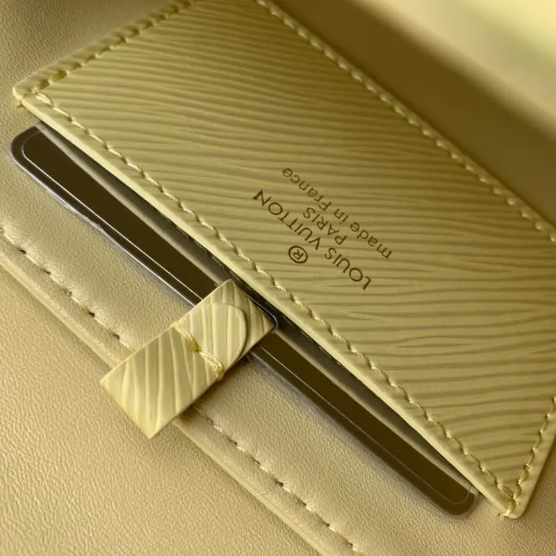 M24548 Yellow 23.5x12x7cm High Quality Bags - Image 7