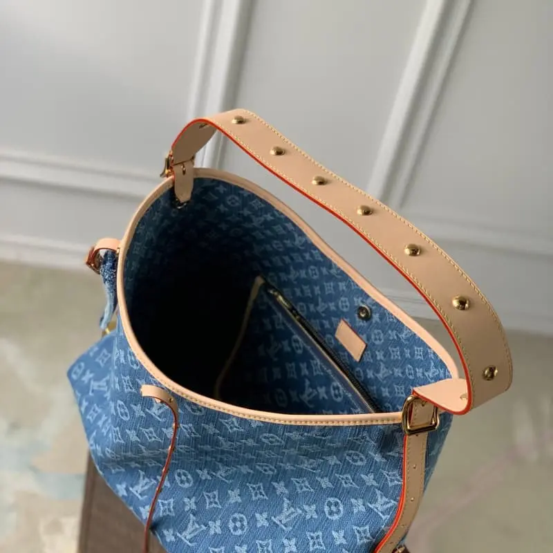 M46855 blue 39x30x15cm High Quality Bags - Image 8