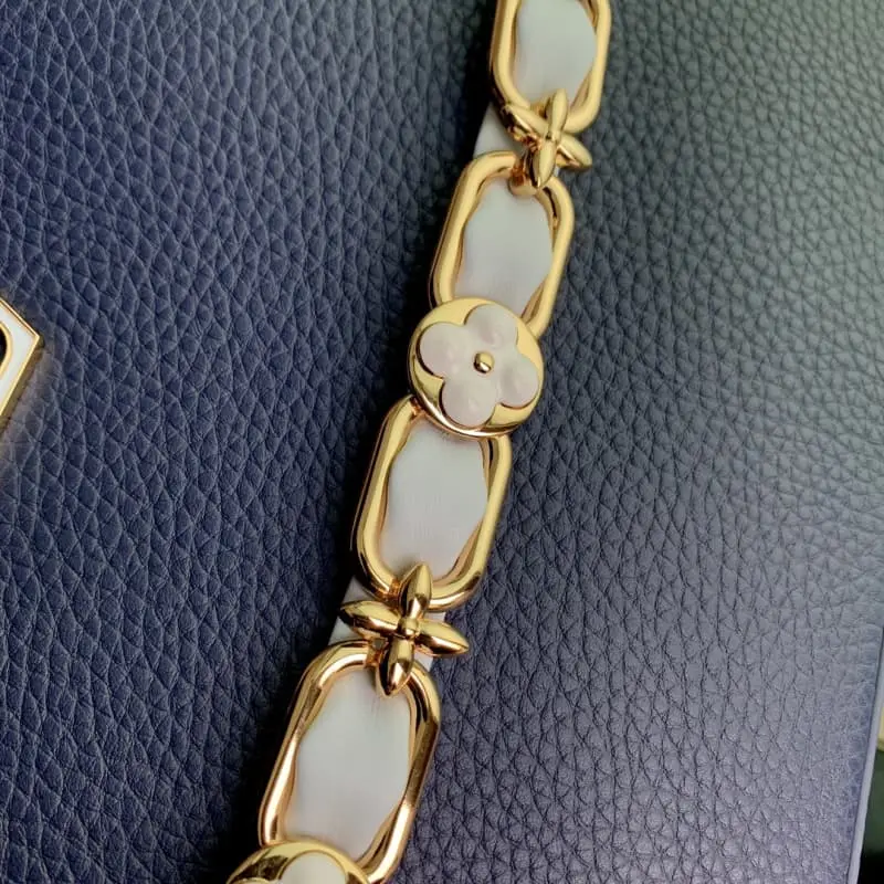 M23363 Dark Blue 31x20x11cm High Quality Bags - Image 8