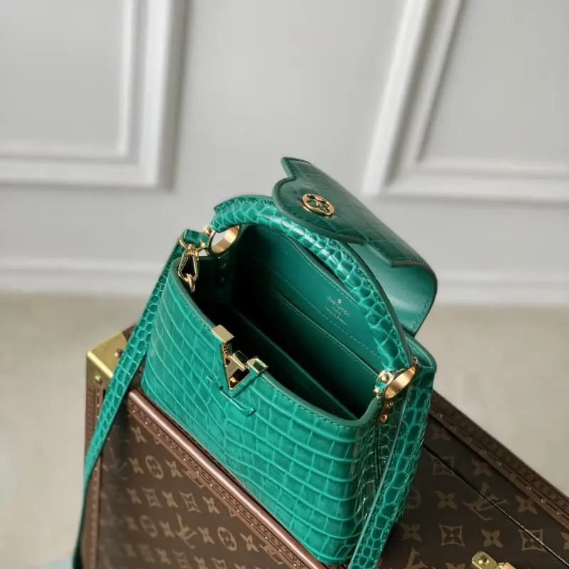 M48865 GreenMini 21x14x8cm High Quality Bags - Image 8