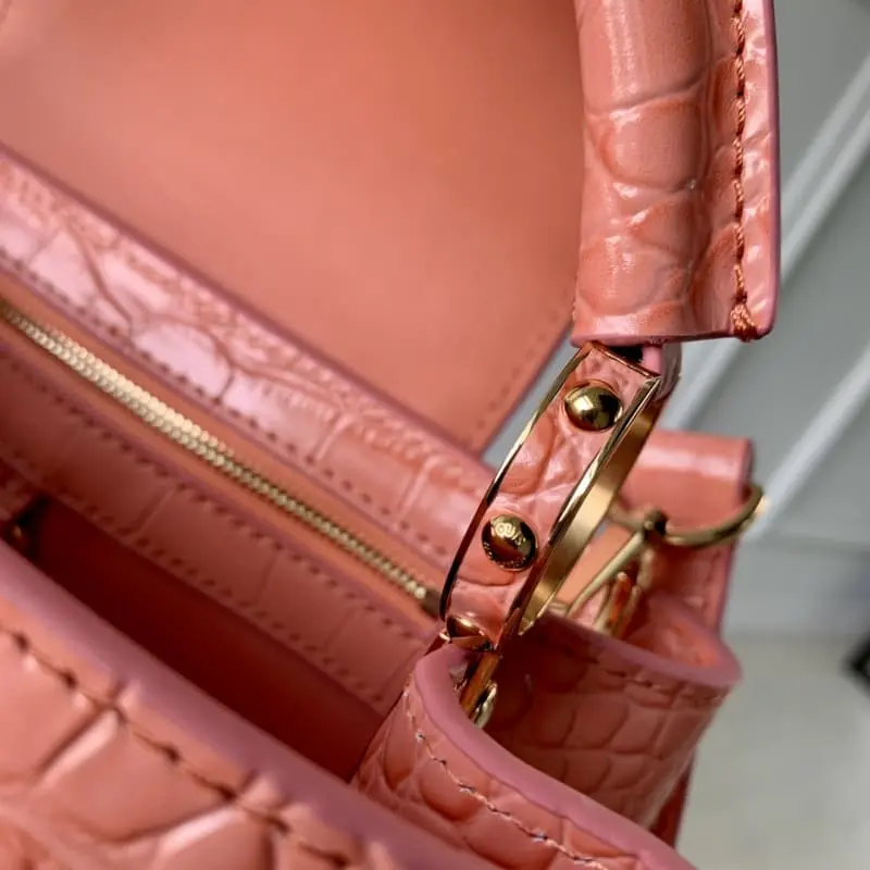 M48865 OrangeMini 21x14x8cm High Quality Bags - Image 8