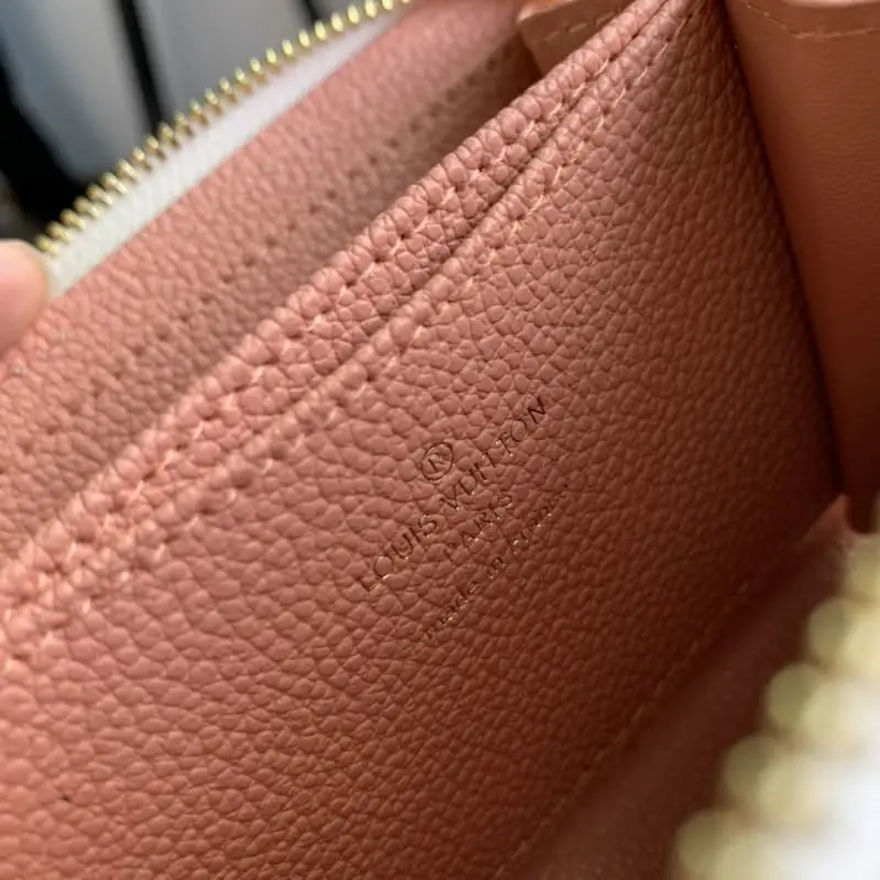 M60574 S1 11x8x1cm High Quality Bags - Image 5