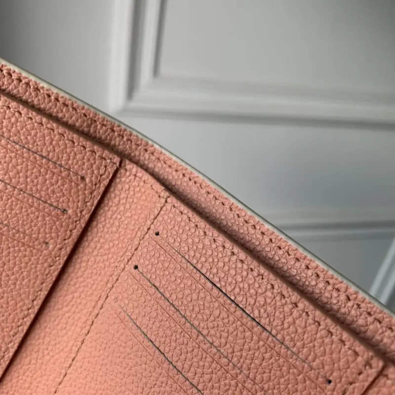 M41938 Chocolate 12x9.5x1.5cm High Quality Bags - Image 8