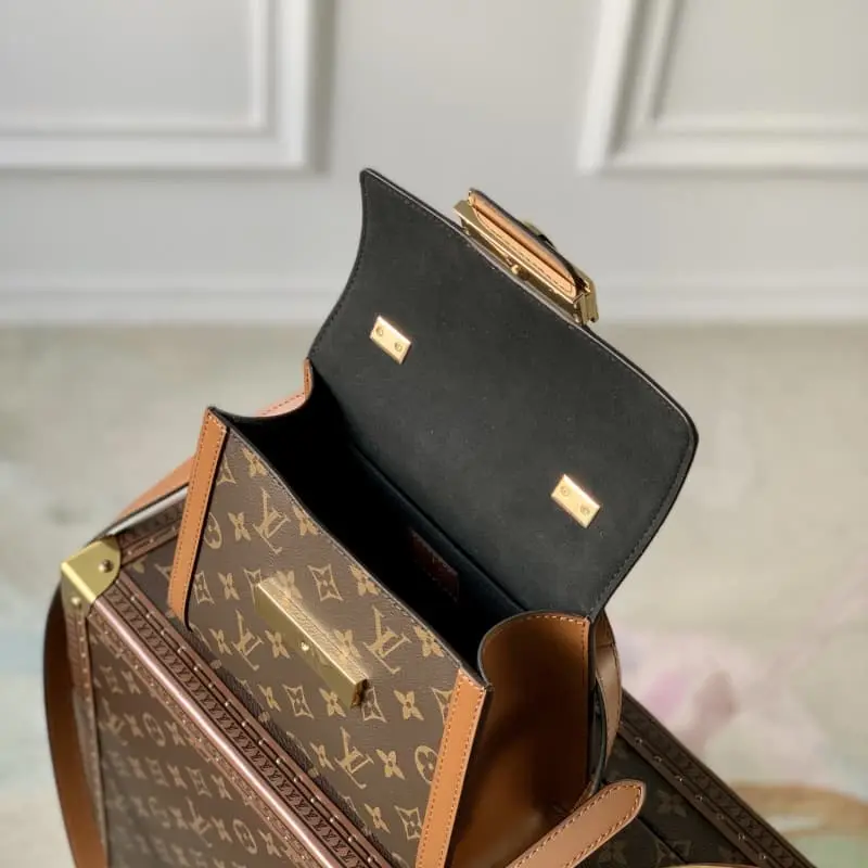 M46751 17.5x17.5x9cm High Quality Bags - Image 8