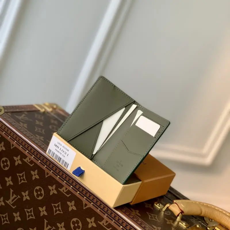 M81731 8x11x1cm High Quality Bags - Image 5