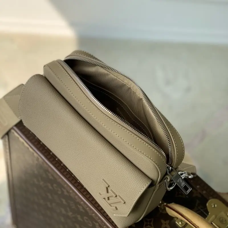 M23710 23.5x18x7cm High Quality Bags - Image 8