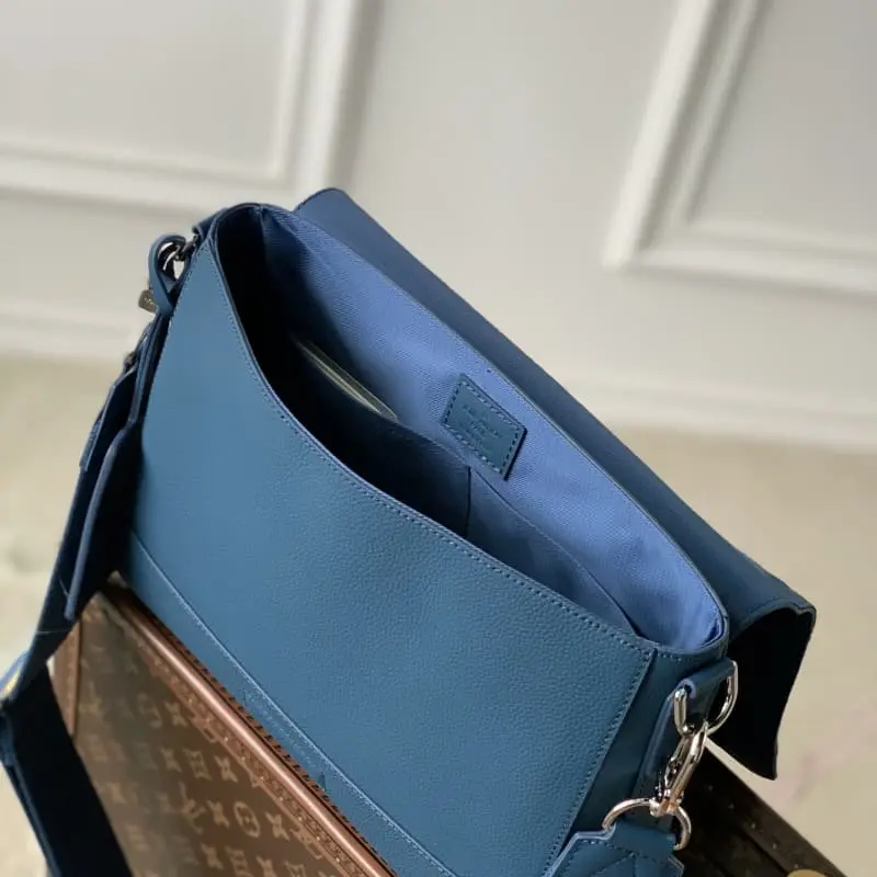 M23709 S2 28x24x10cm High Quality Bags - Image 8