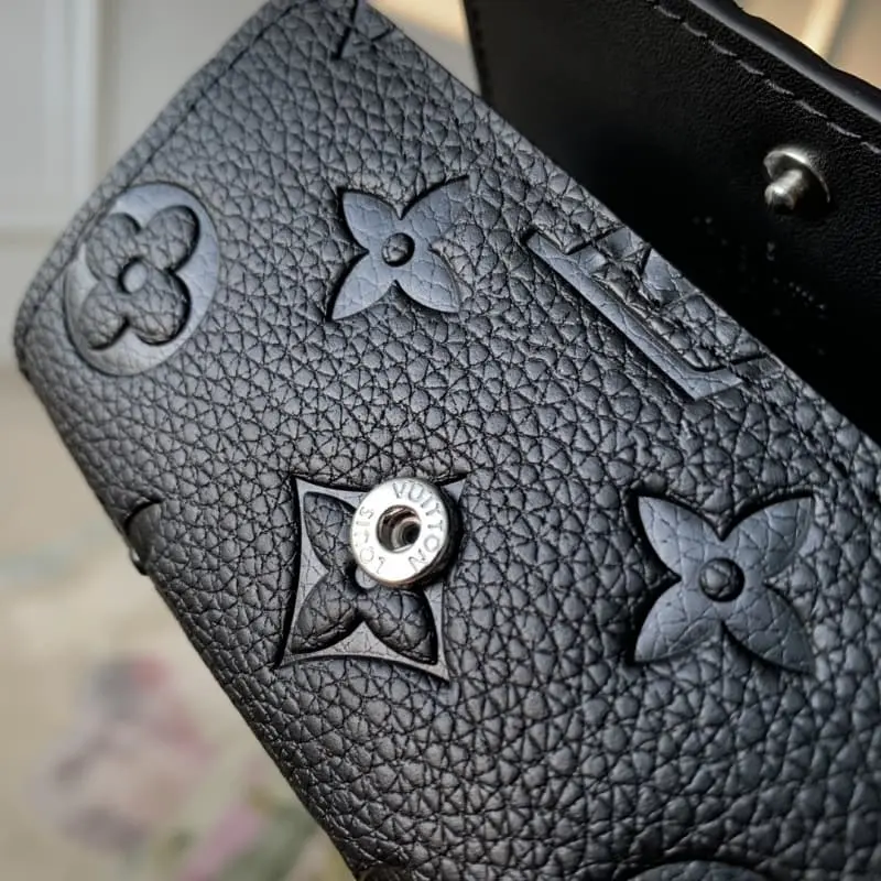 M82604 12X7X2cm High Quality Bags - Image 7