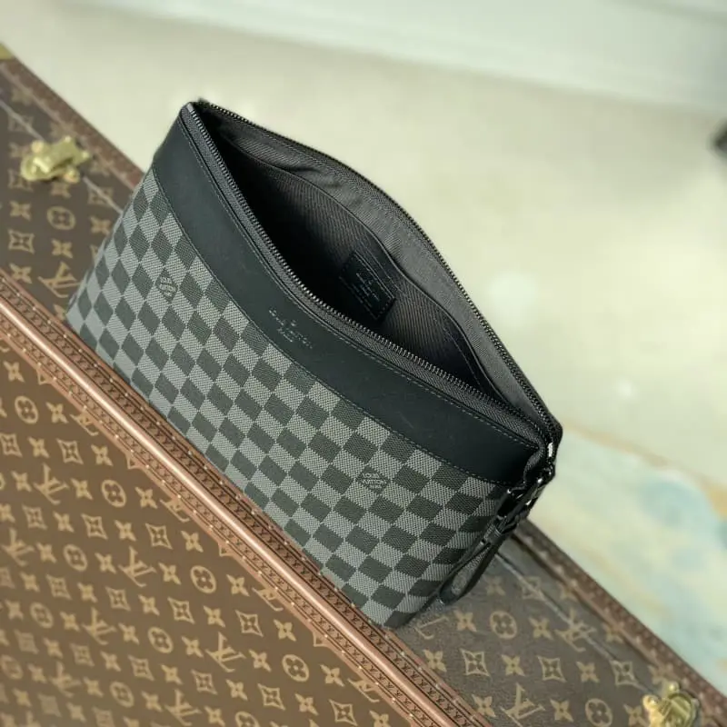 M82543 Black 32x21x8cm High Quality Bags - Image 8