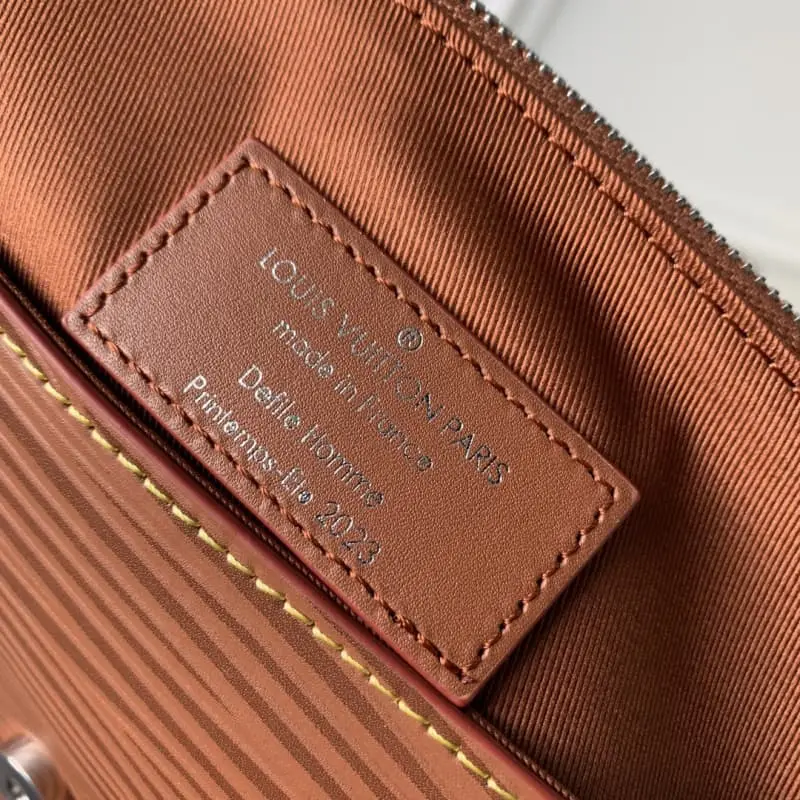 M23097 S2 34x19x11cm High Quality Bags - Image 8