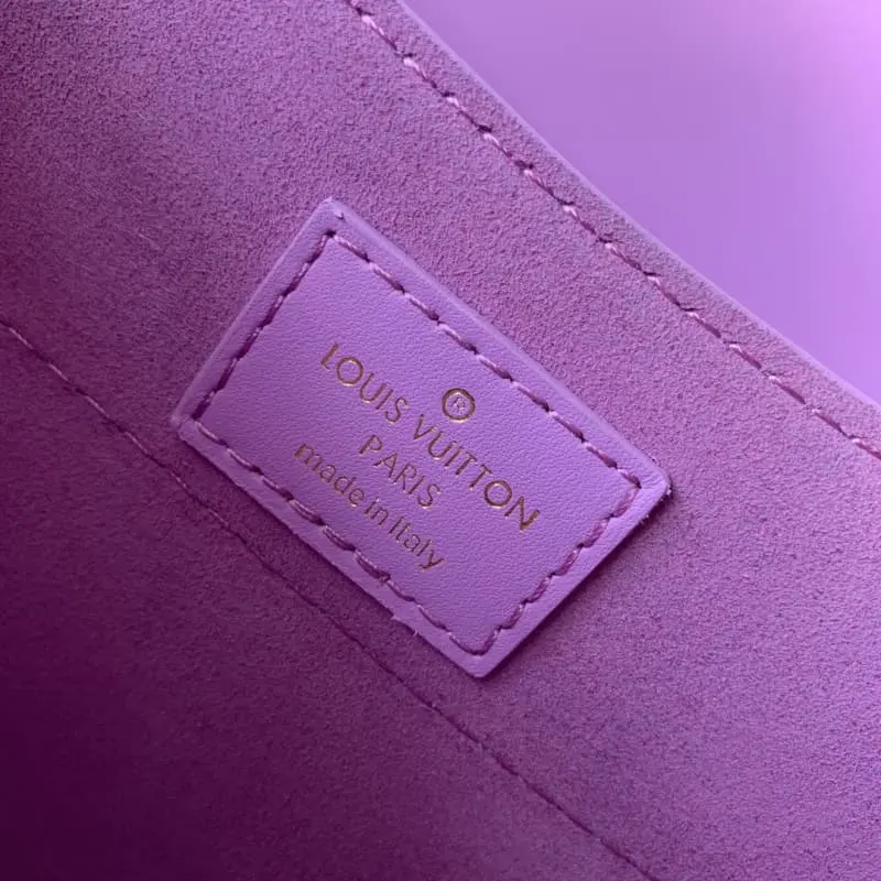 M22721 S4 21x15x8cm High Quality Bags - Image 8