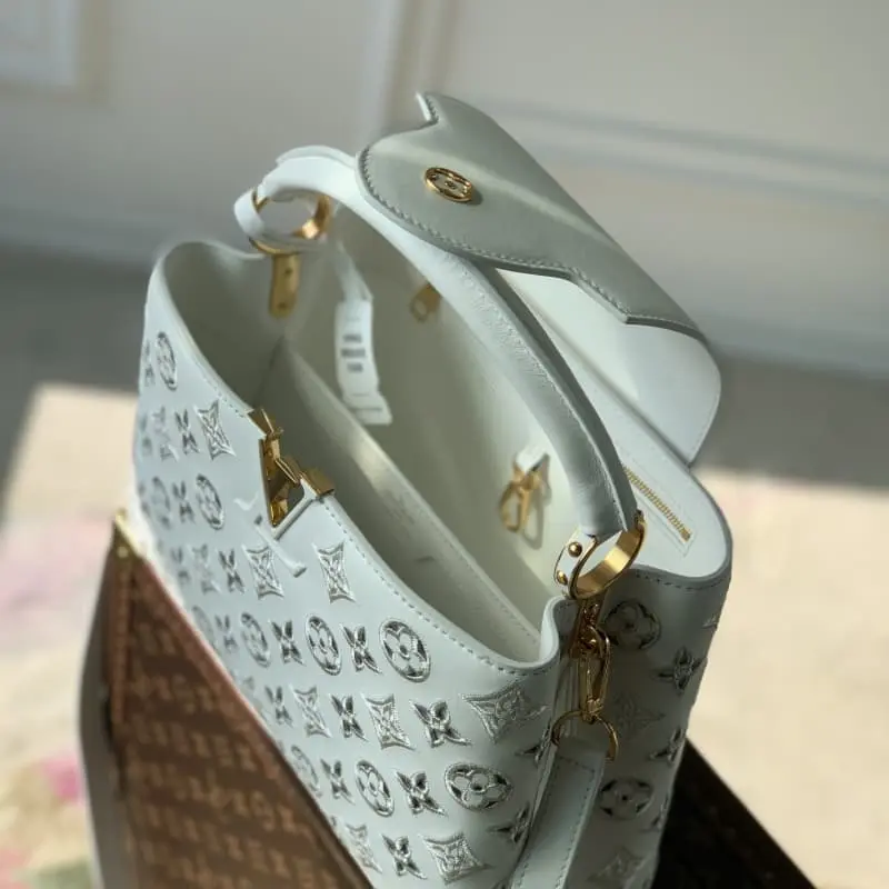 M22863 Embroidery White 31.5x20x11cm High Quality Bags - Image 8