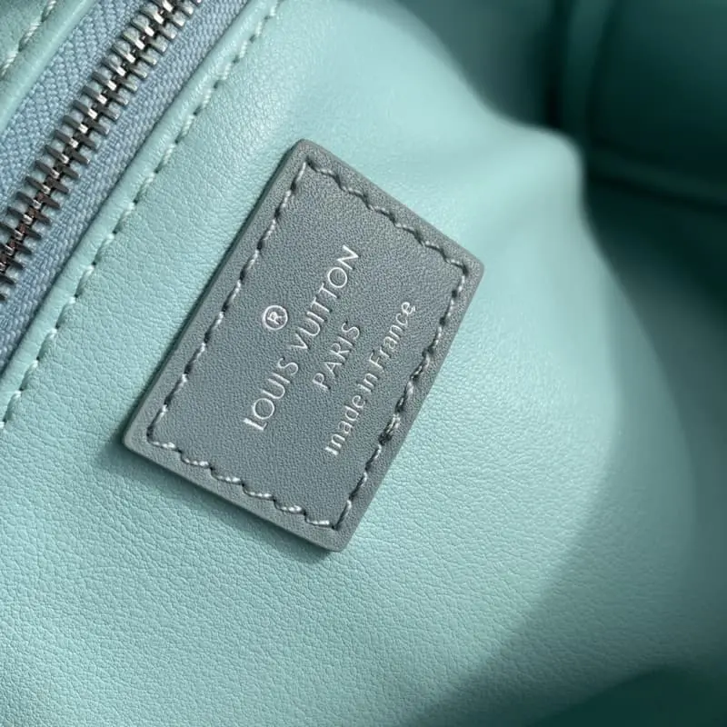 M82337 Tiffany Green 28x15x16.5cm High Quality Bags - Image 8