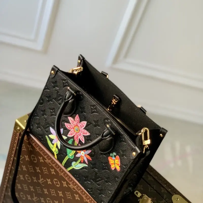 M21732 Black Flowers 25x19x11.5cm High Quality Bags - Image 8