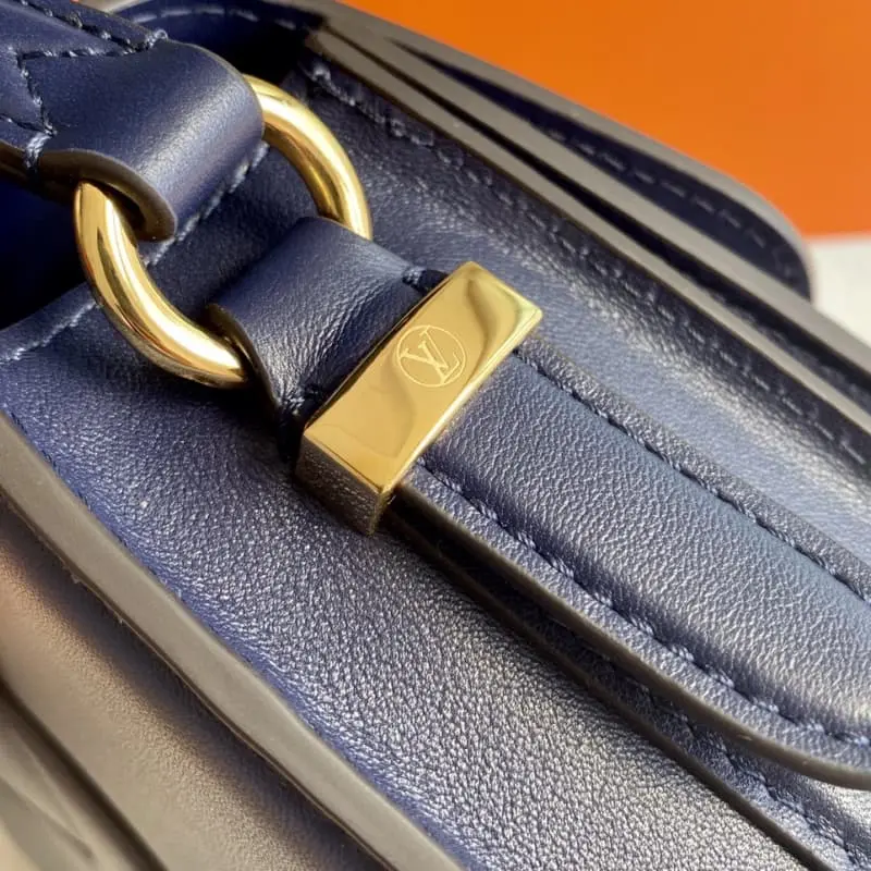 M55952 23x15x8cm High Quality Bags - Image 7