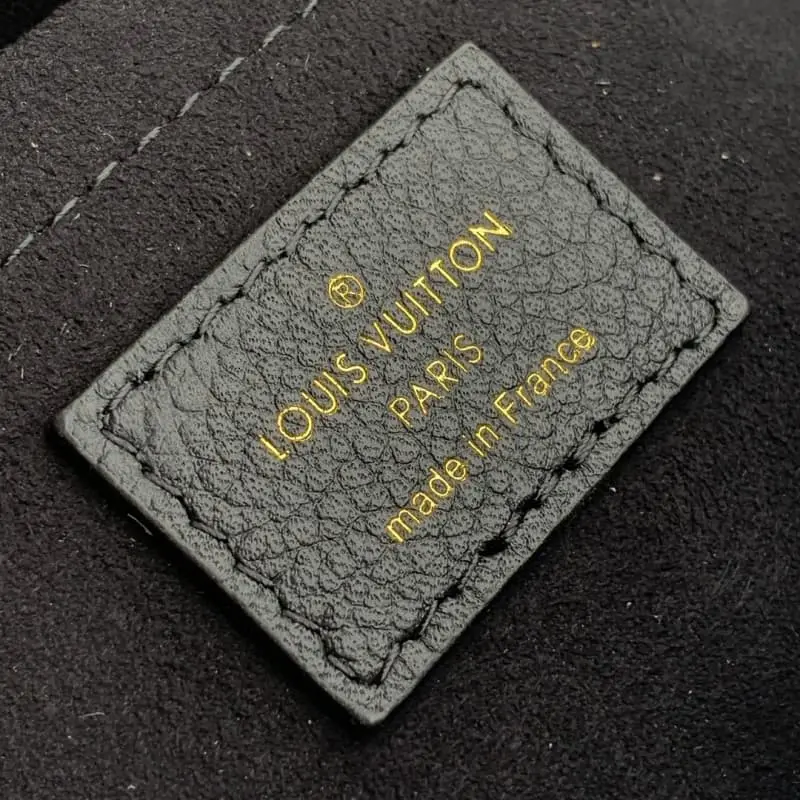 M58557 S2 19x13x8cm High Quality Bags - Image 7