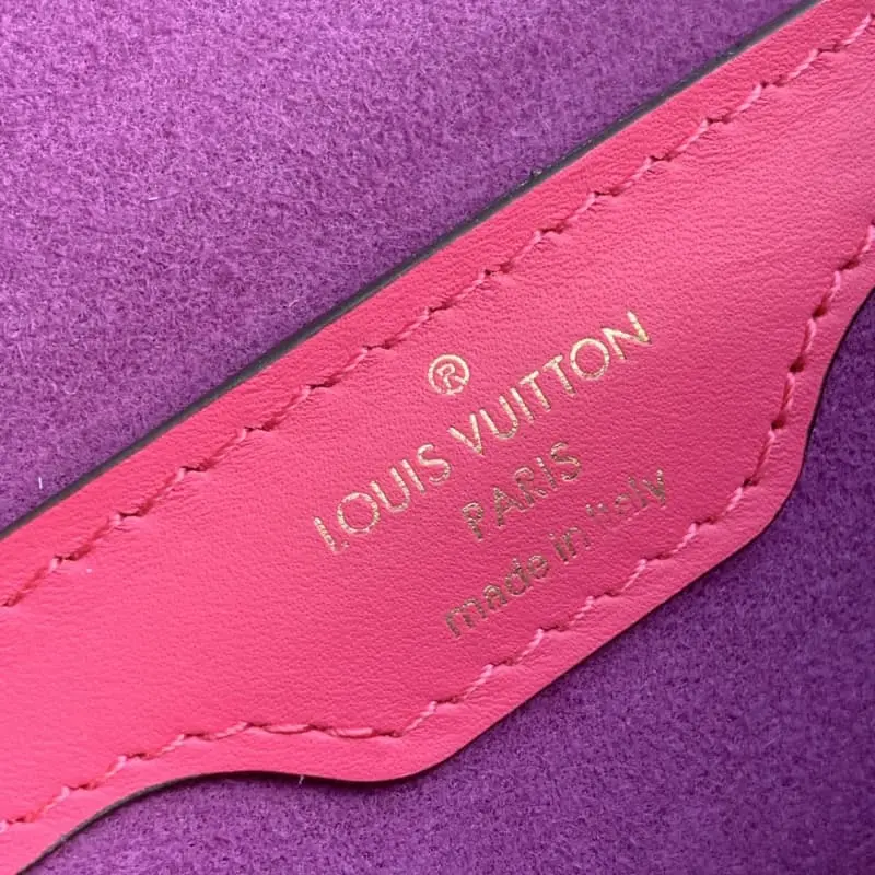 M58649 19x9x9cm High Quality Bags - Image 7