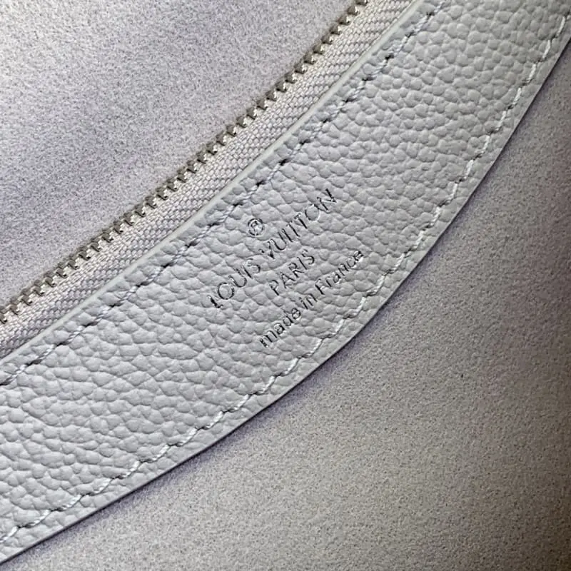 M14214 Taro Purple 15x9x24cm High Quality Bags - Image 8