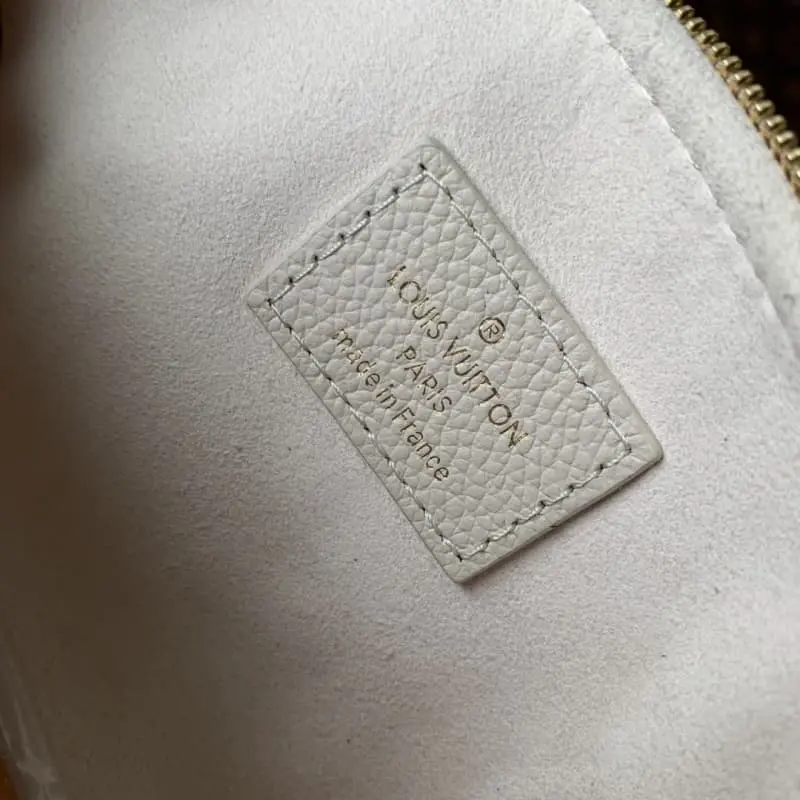 M82208 Beige Silk Screen 17x12x9.5cm High Quality Bags - Image 8