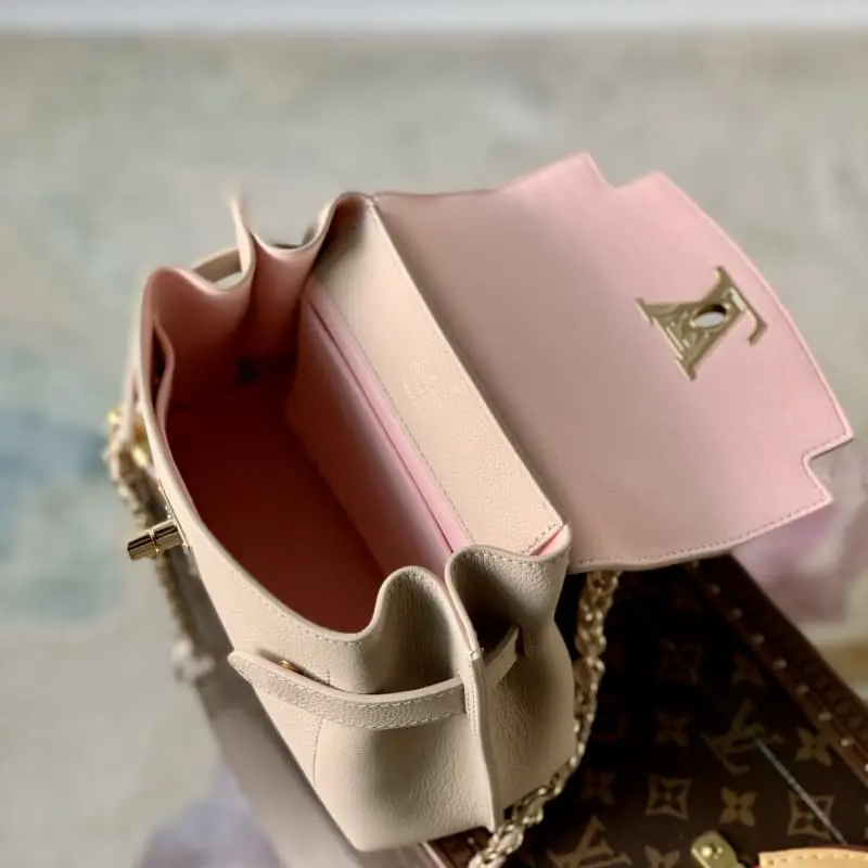 M21088 23x17x10cm High Quality Bags - Image 8