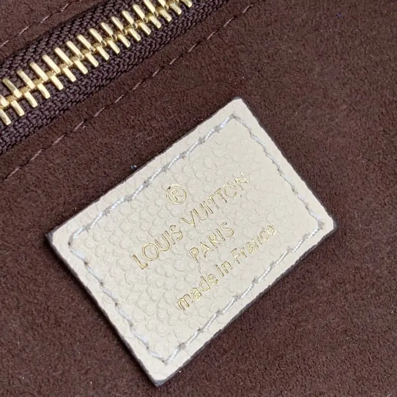 M45684 32x29x17cm High Quality Bags - Image 7