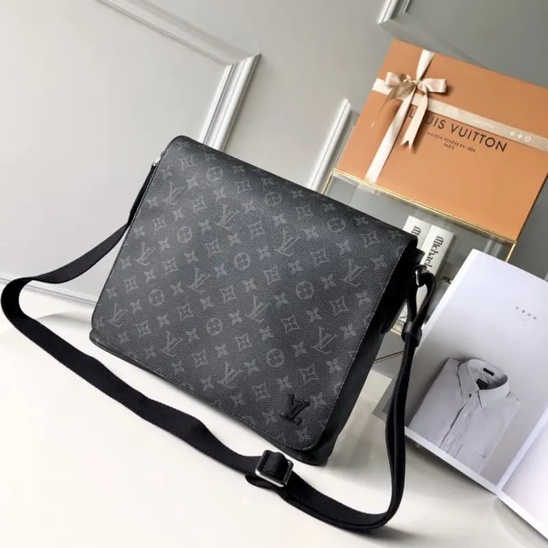 M44001 26x32x8cm High Quality Bags