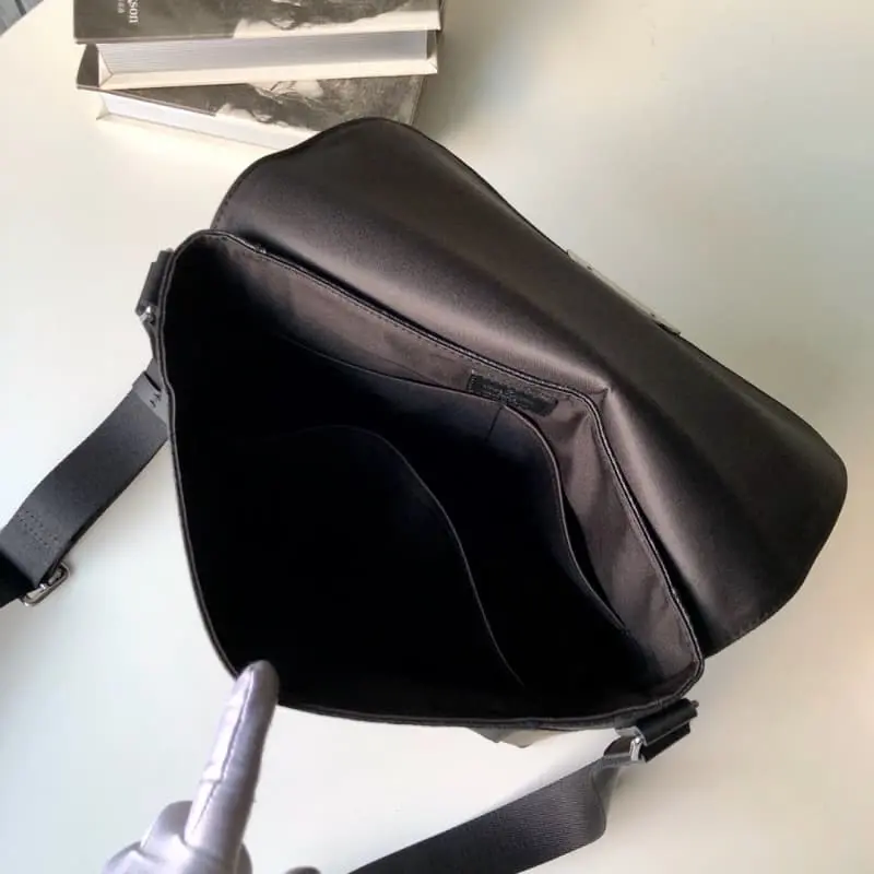 M40565 32x28x11cm High Quality Bags - Image 7