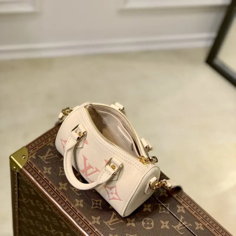 M81913 16x10x7.5cm High Quality Bags - Image 8