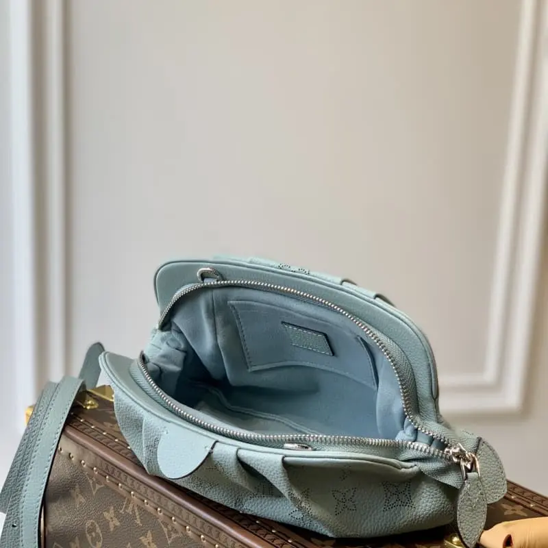 M80094 23x12.5x5cm High Quality Bags - Image 7