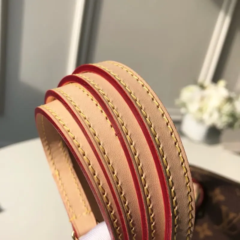 m53152 25x19x12cm High Quality Bags - Image 8